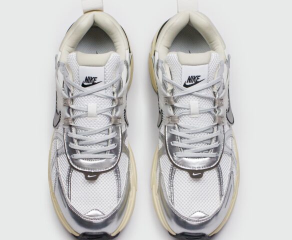 Nike air max 98 white silver gold hotsell